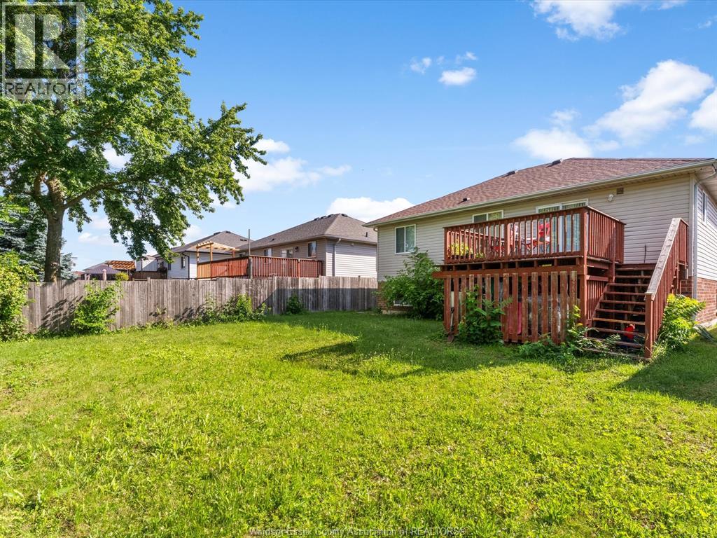 3859 Clara Avenue, Windsor, Ontario  N9E 4X6 - Photo 33 - 26022706