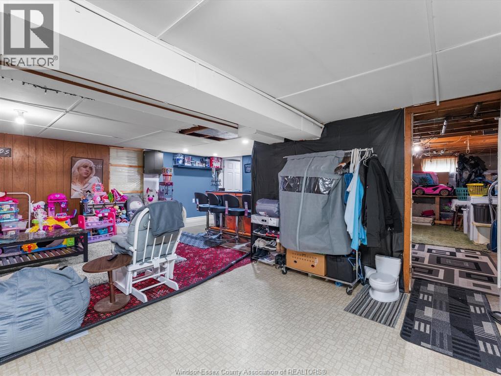 11 Warren Avenue, Leamington, Ontario  N8H 2R3 - Photo 18 - 26022702