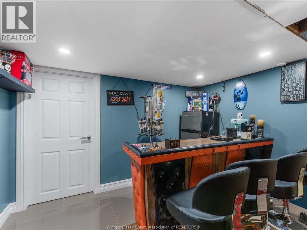 11 Warren Avenue, Leamington, Ontario  N8H 2R3 - Photo 20 - 26022702