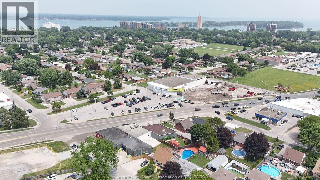 8031 Wyandotte Street East, Windsor, Ontario  N8S 1T2 - Photo 27 - 26022740