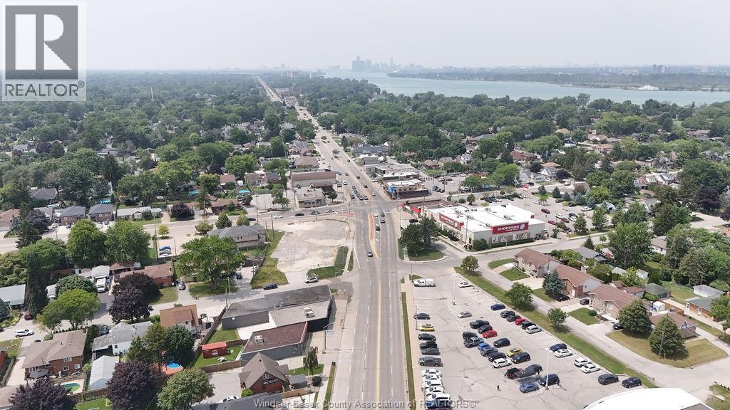 8031 Wyandotte Street East, Windsor, Ontario  N8S 1T2 - Photo 33 - 26022740