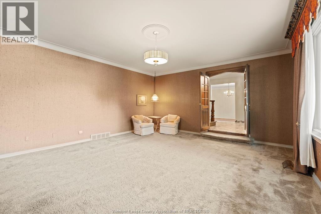 3696 Huntington Avenue, Windsor, Ontario  N9E 3N3 - Photo 6 - 26022627