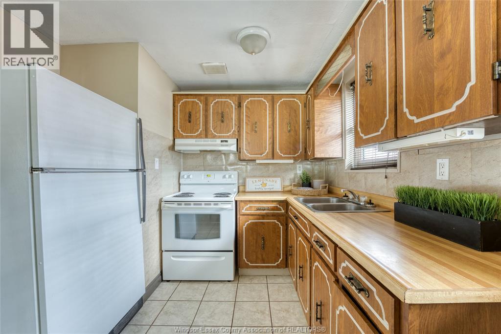 3850 Reginald, Windsor, Ontario  N8Y 2B1 - Photo 13 - 26022745