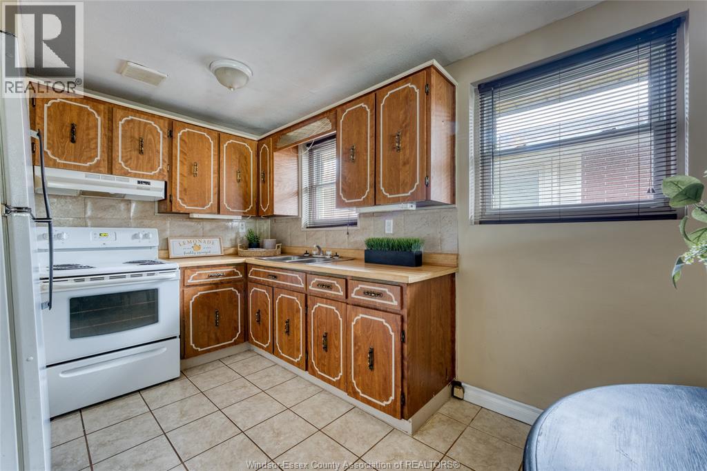 3850 Reginald, Windsor, Ontario  N8Y 2B1 - Photo 16 - 26022745