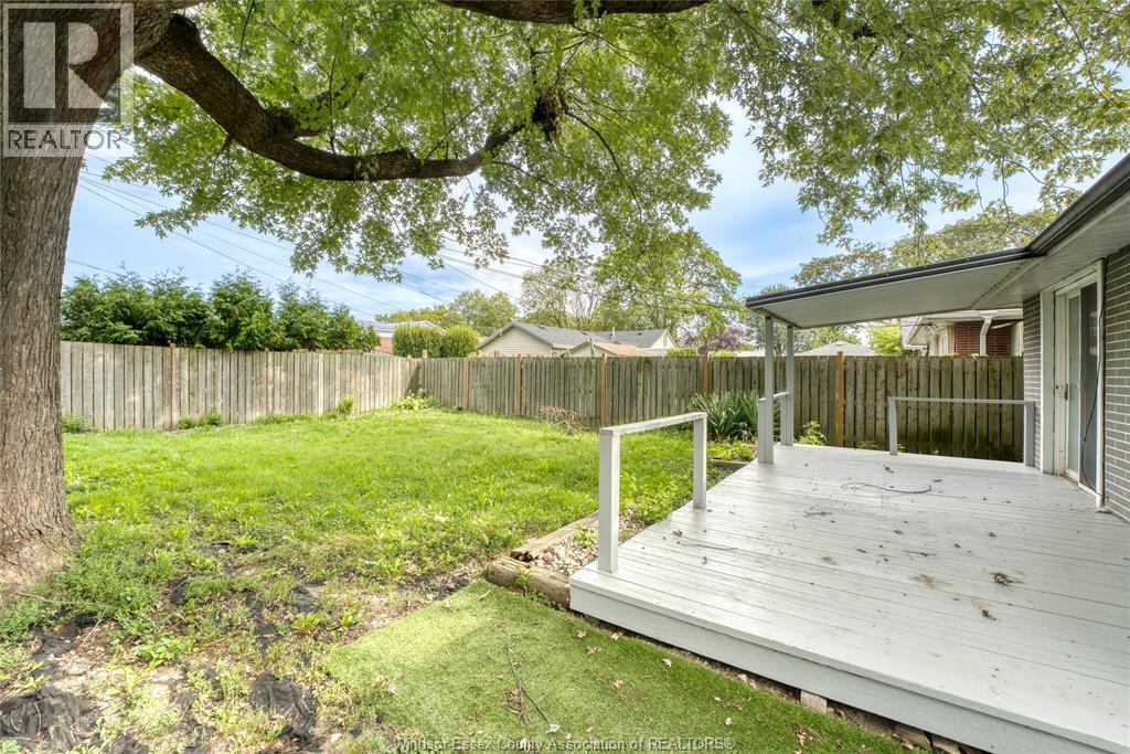 3850 Reginald, Windsor, Ontario  N8Y 2B1 - Photo 27 - 26022745