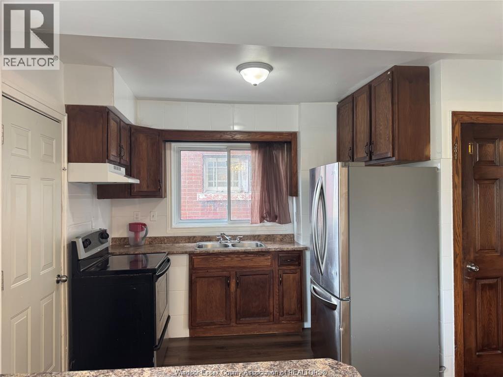 1176 Hall Avenue, Windsor, Ontario  N9A 2M9 - Photo 7 - 26022758