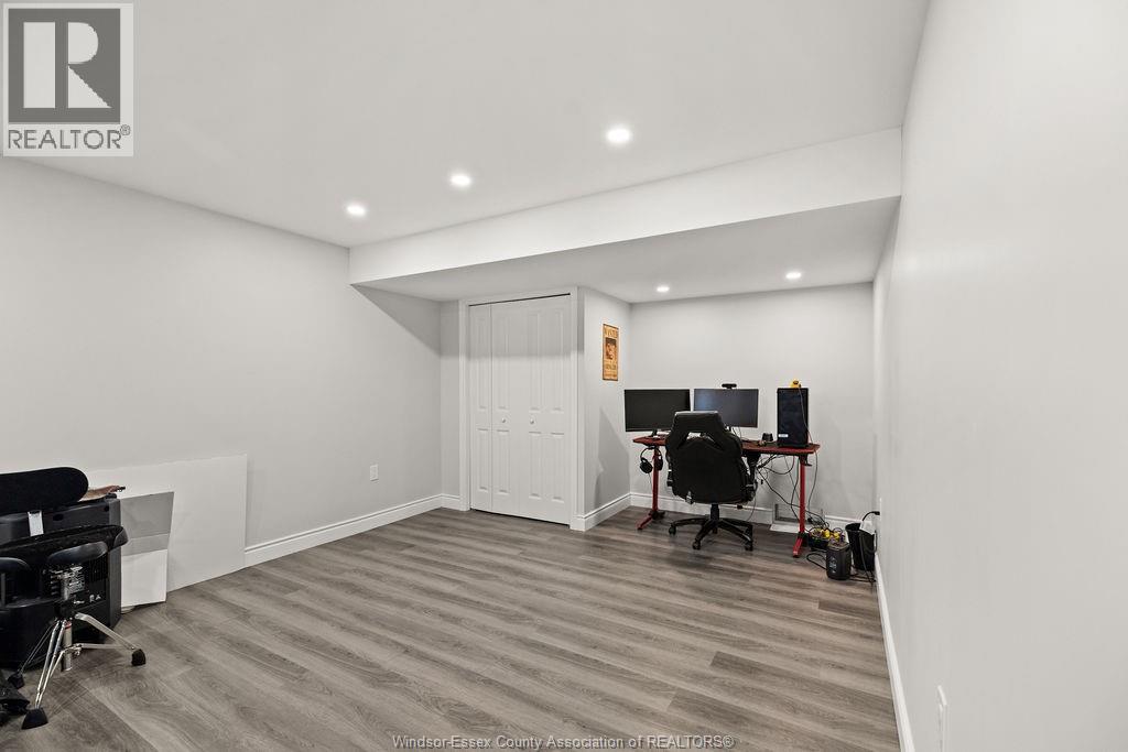 1353 Pascal Avenue, Lakeshore, Ontario  N0R 1A0 - Photo 42 - 26022754