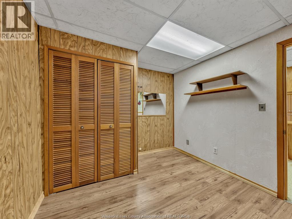 180 Elsworth, Lasalle, Ontario  N9J 1E5 - Photo 11 - 26022753