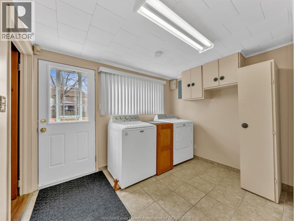 180 Elsworth, Lasalle, Ontario  N9J 1E5 - Photo 15 - 26022753