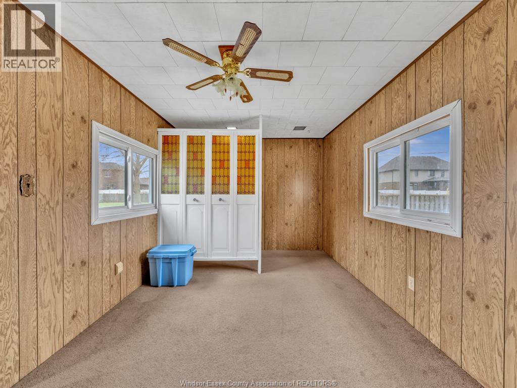 180 Elsworth, Lasalle, Ontario  N9J 1E5 - Photo 18 - 26022753