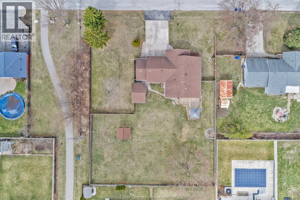 180 Elsworth, Lasalle, Ontario  N9J 1E5 - Photo 39 - 26022753