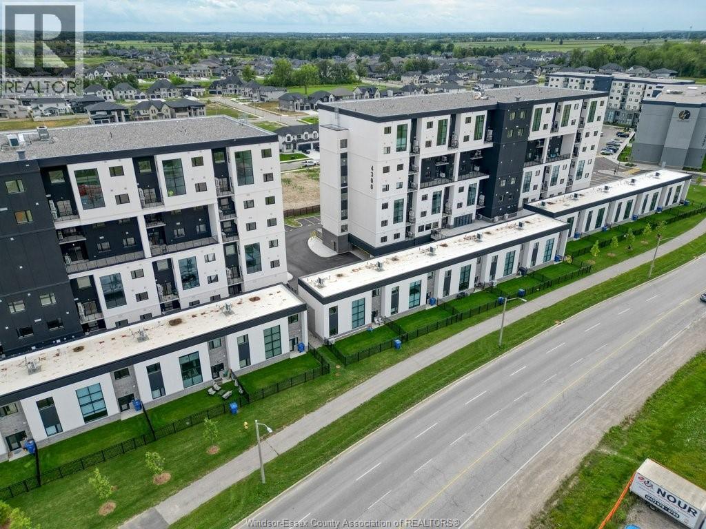 4300 Laurier Parkway Unit# 215, Lasalle, Ontario  N9H 0R1 - Photo 3 - 26022691