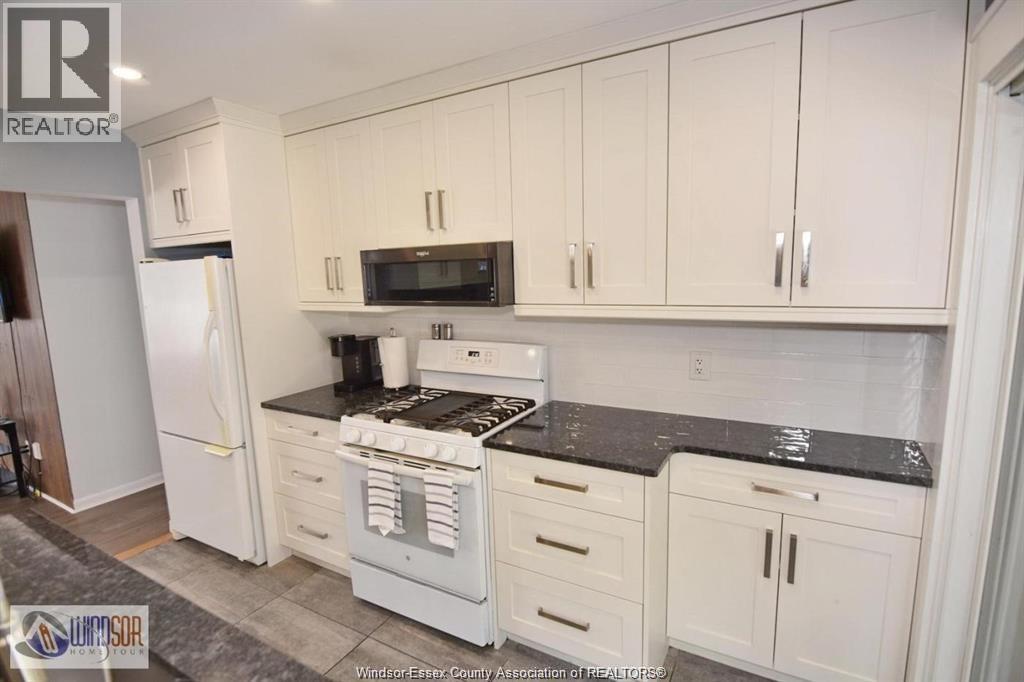 1050 Scofield, Windsor, Ontario  N9G 1L7 - Photo 10 - 26022762
