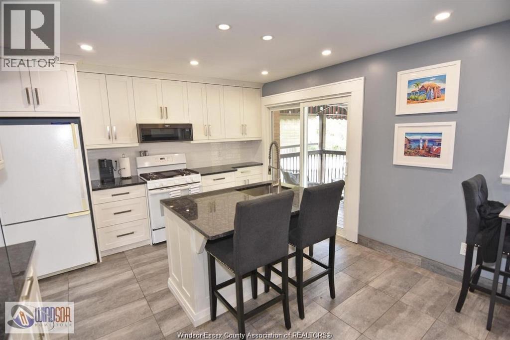 1050 Scofield, Windsor, Ontario  N9G 1L7 - Photo 9 - 26022762