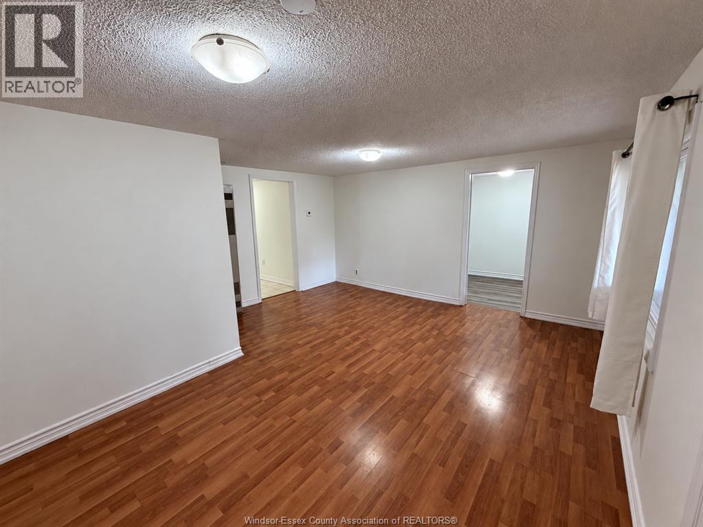 3553 King Street, Windsor, Ontario  N9C 1P4 - Photo 3 - 26022761