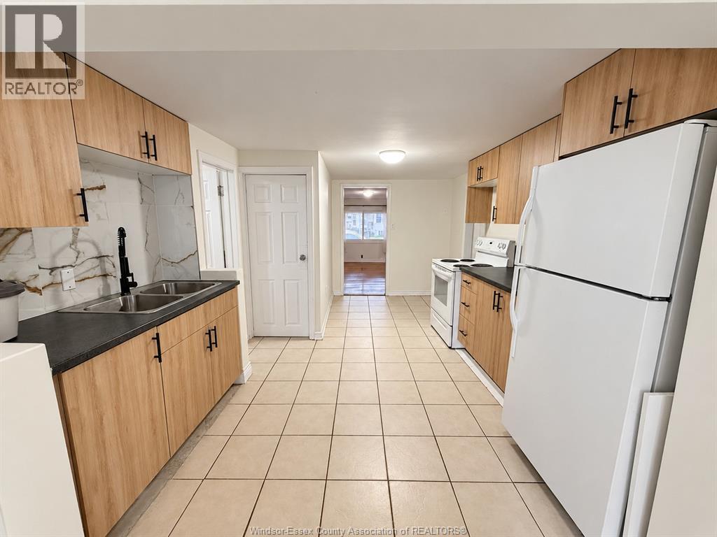 3553 King Street, Windsor, Ontario  N9C 1P4 - Photo 7 - 26022761