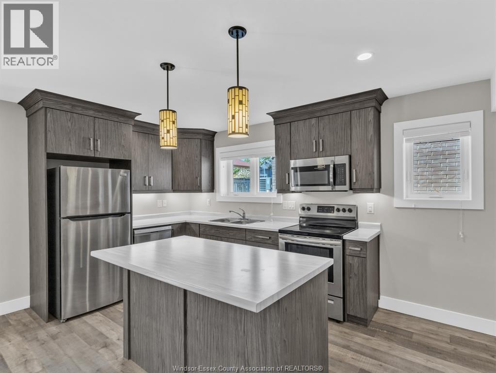 304 Sweetman Avenue, Essex, Ontario  N8M 2Z5 - Photo 17 - 26022738