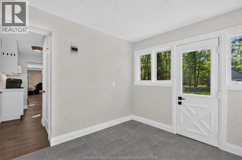 8030 County Rd 15, Essex, Ontario  N8M 2X6 - Photo 28 - 26022766