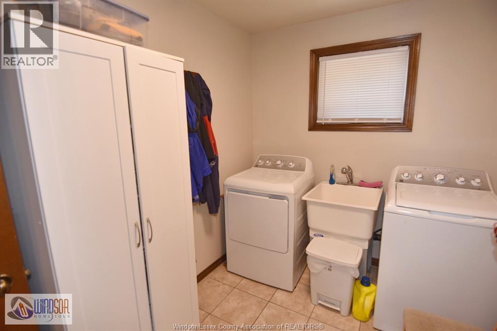 3915 Villa Borghese Drive, Windsor, Ontario  N9G 2K3 - Photo 18 - 26022764