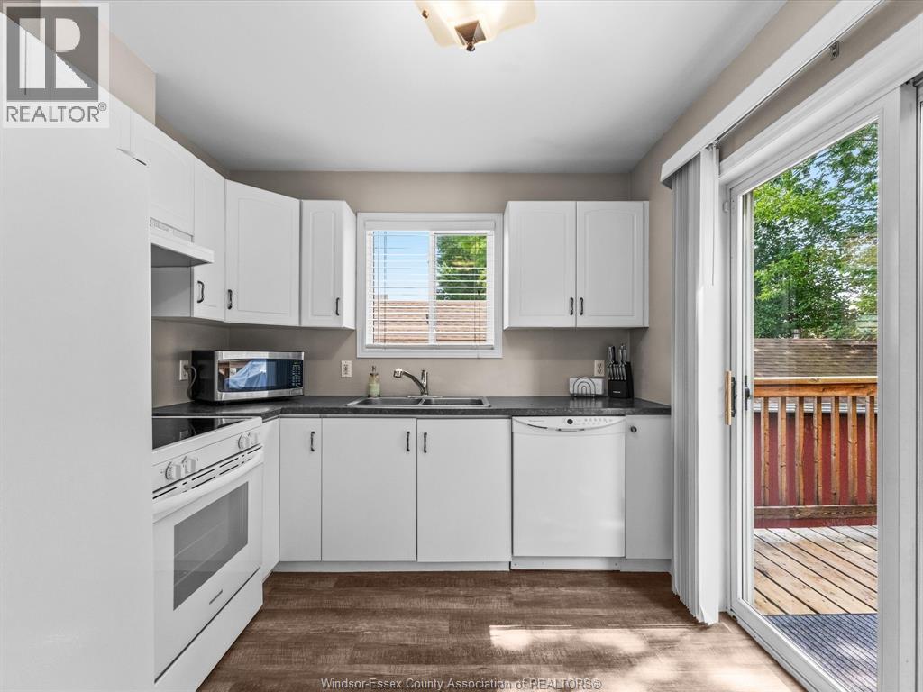 18 Kirk Street, Chatham, Ontario  N7M 3P8 - Photo 8 - 26022779
