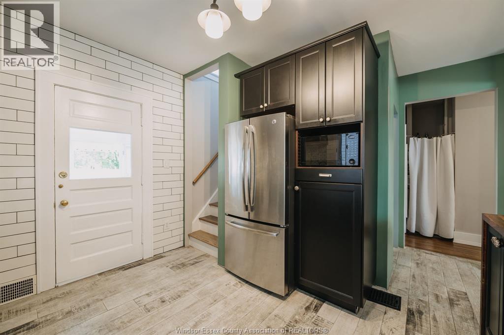 157 Mcewan, Windsor, Ontario  N9B 2E3 - Photo 21 - 26022771