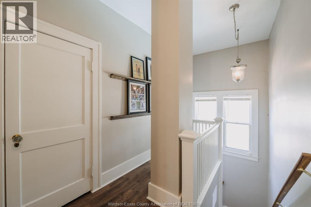 157 Mcewan, Windsor, Ontario  N9B 2E3 - Photo 26 - 26022771