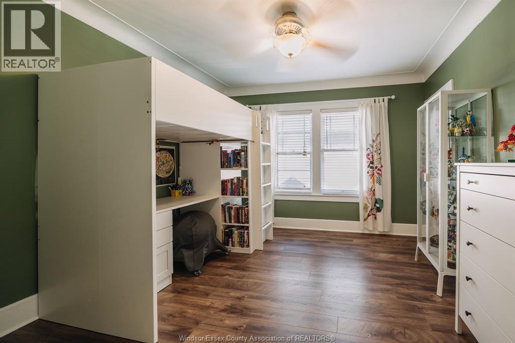 157 Mcewan, Windsor, Ontario  N9B 2E3 - Photo 33 - 26022771