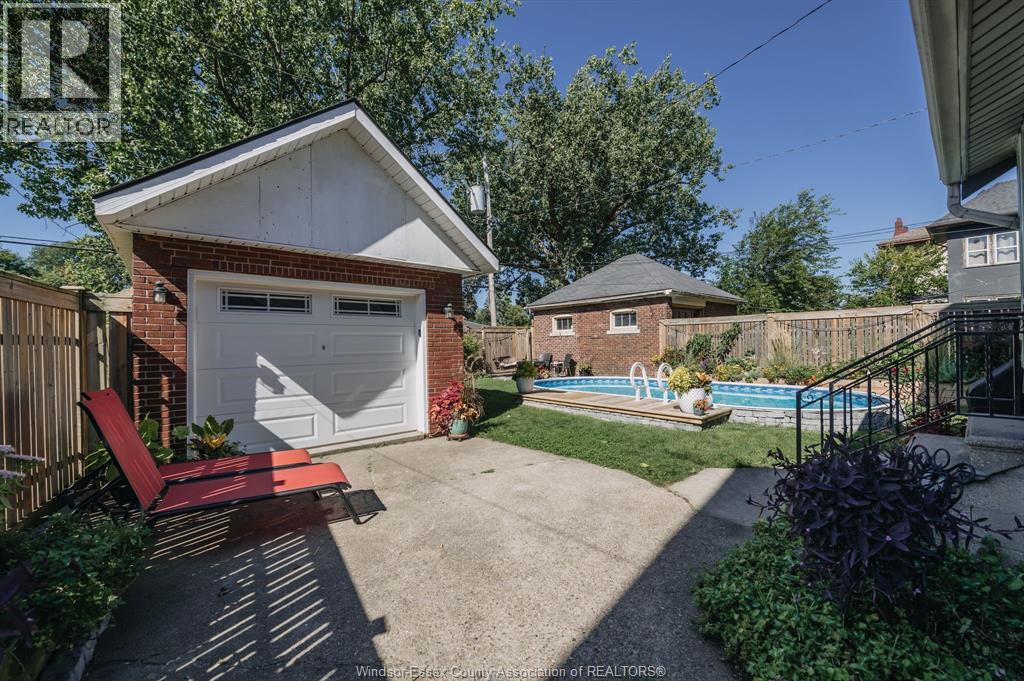 157 Mcewan, Windsor, Ontario  N9B 2E3 - Photo 48 - 26022771