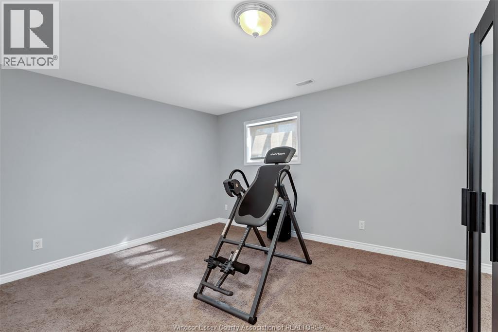 727 Alpenrose, Windsor, Ontario  N9G 2X7 - Photo 21 - 26022782