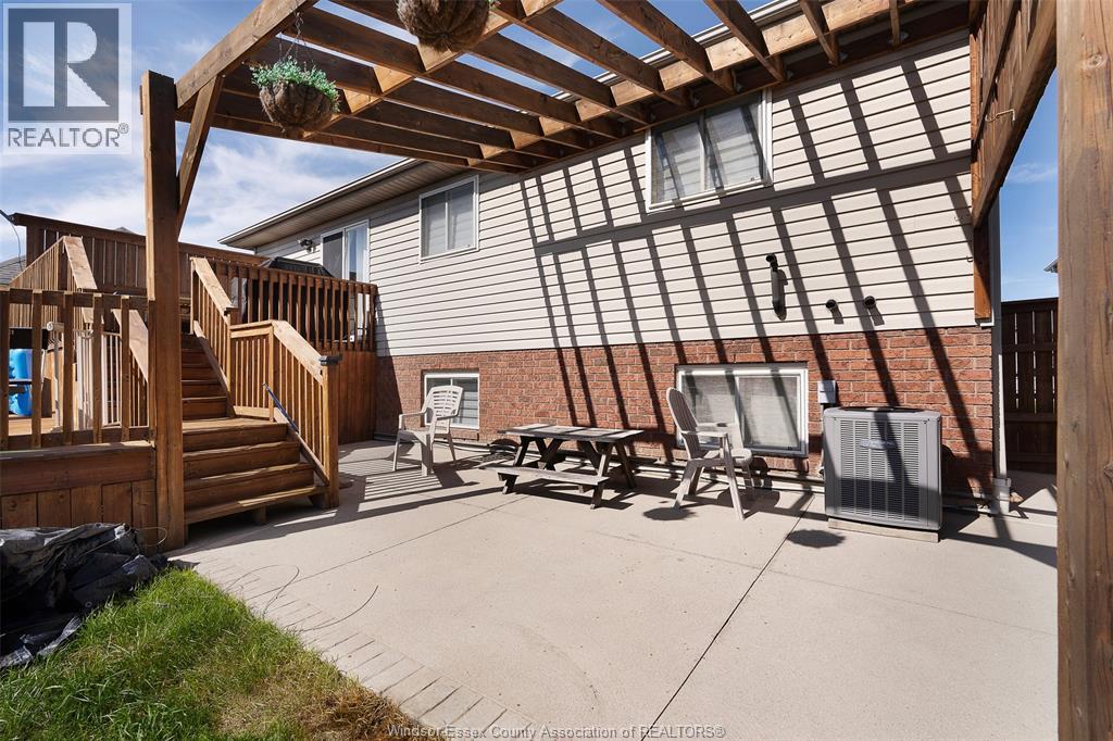 727 Alpenrose, Windsor, Ontario  N9G 2X7 - Photo 27 - 26022782