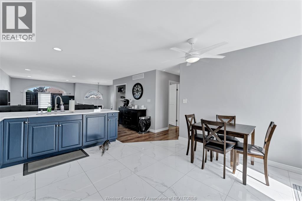 727 Alpenrose, Windsor, Ontario  N9G 2X7 - Photo 9 - 26022782