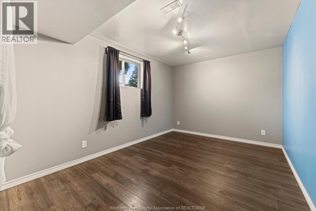 584 Pettypiece Drive, Amherstburg, Ontario  N9V 4C9 - Photo 30 - 26022780