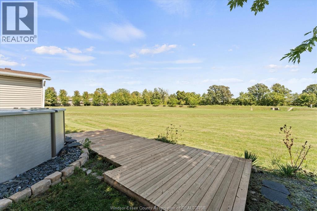 584 Pettypiece Drive, Amherstburg, Ontario  N9V 4C9 - Photo 44 - 26022780