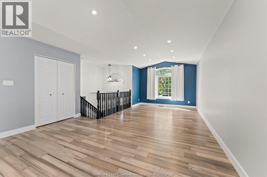 584 Pettypiece Drive, Amherstburg, Ontario  N9V 4C9 - Photo 6 - 26022780
