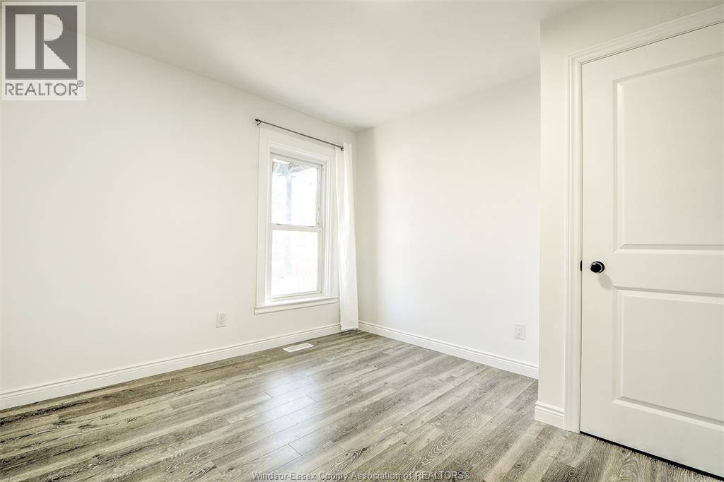 3076 Sandwich Unit# Upper, Windsor, Ontario  N9C 1A4 - Photo 12 - 26022750