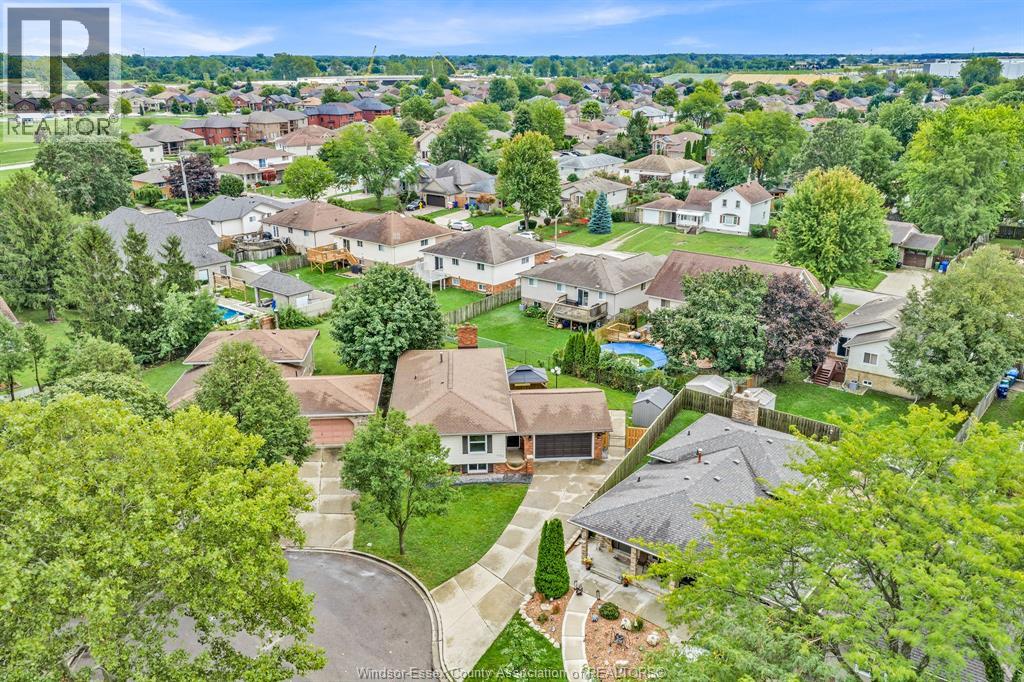 3189 Mulberry Court, Windsor, Ontario  N8R 2A4 - Photo 3 - 26022732