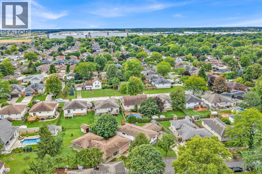 3189 Mulberry Court, Windsor, Ontario  N8R 2A4 - Photo 7 - 26022732