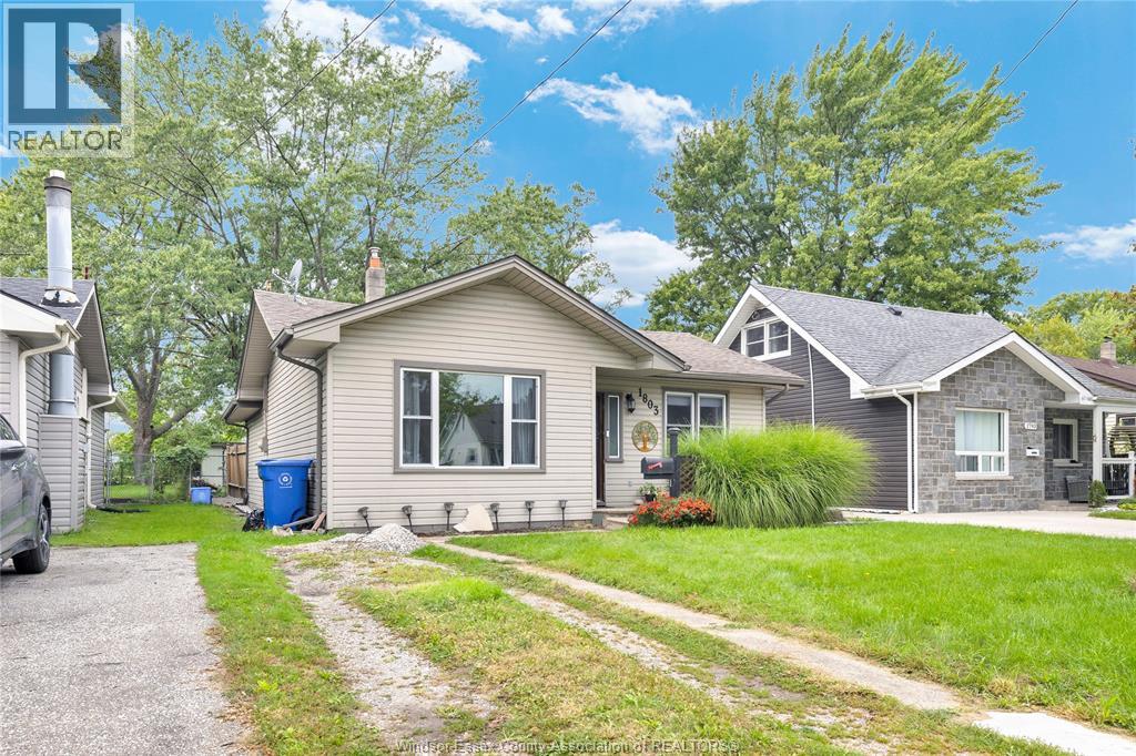 1803 FERNDALE ROAD, Windsor, Ontario
