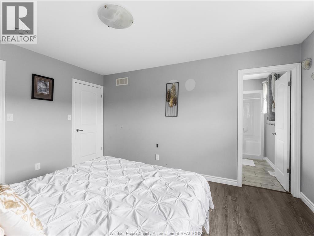 3137 Viola Crescent, Windsor, Ontario  N8N 0A1 - Photo 14 - 26022747