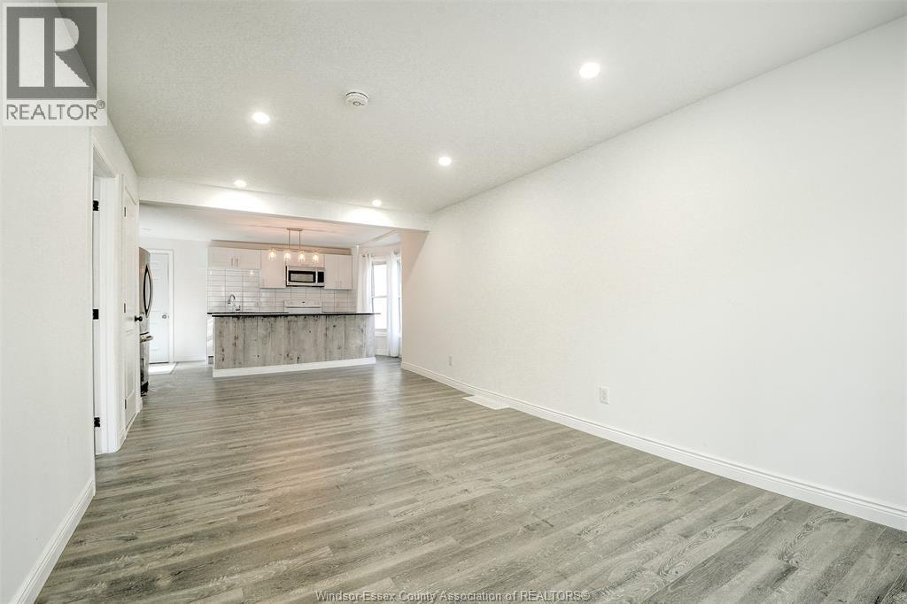 3076 Sandwich Unit# Lower, Windsor, Ontario  N9C 1A4 - Photo 14 - 26022749