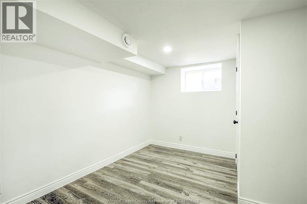 3076 Sandwich Unit# Lower, Windsor, Ontario  N9C 1A4 - Photo 15 - 26022749