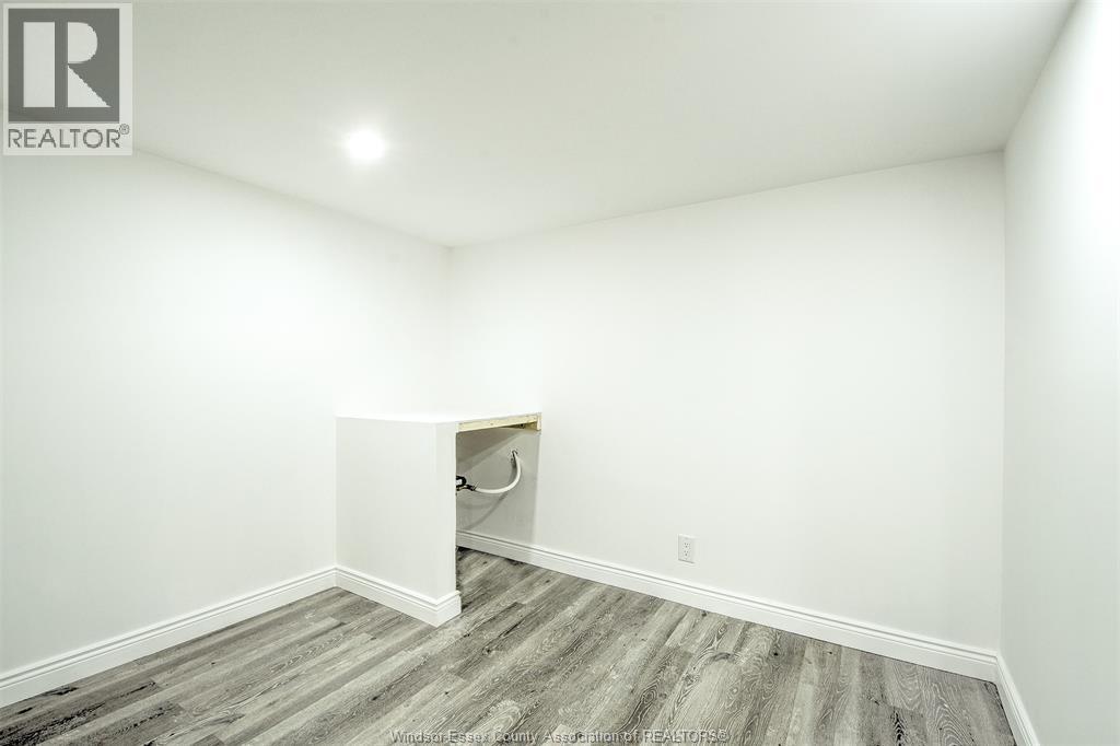 3076 Sandwich Unit# Lower, Windsor, Ontario  N9C 1A4 - Photo 7 - 26022749