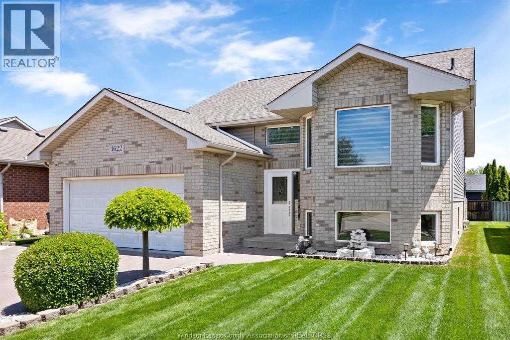 1622 CLOVER, Windsor, Ontario