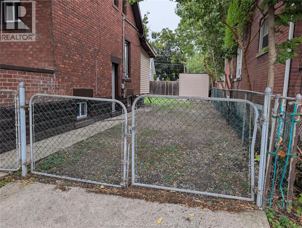 1108 Dougall Avenue, Windsor, Ontario  N9R 4R7 - Photo 31 - 26022769