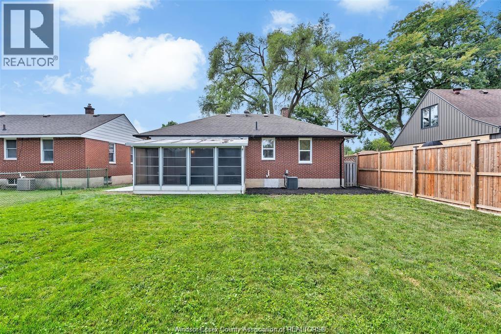 994 Isabelle, Windsor, Ontario  N8S 3B2 - Photo 26 - 26022814