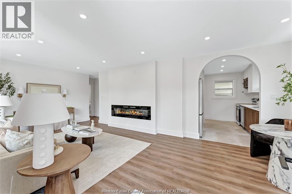 994 Isabelle, Windsor, Ontario  N8S 3B2 - Photo 6 - 26022814