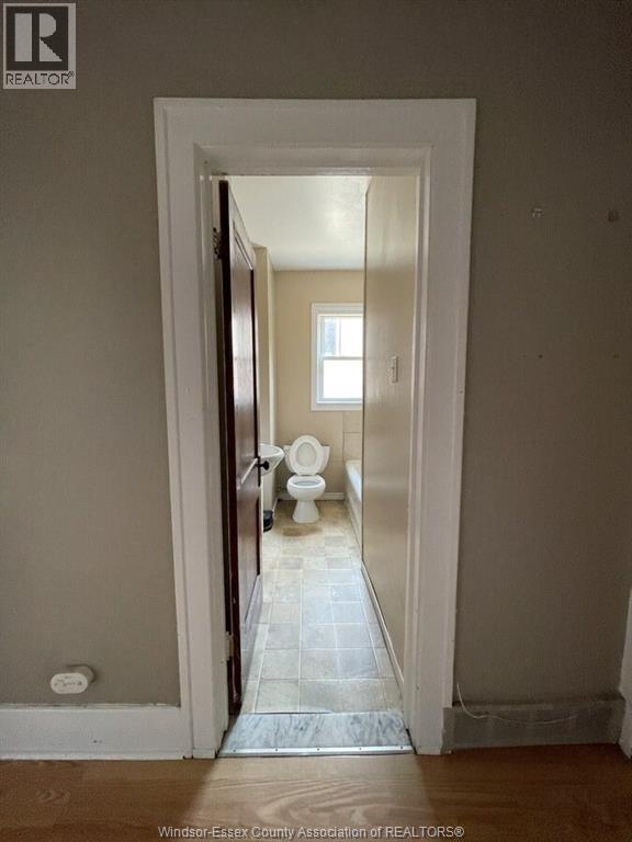 723 Parent, Windsor, Ontario  N9A 2C6 - Photo 12 - 26022730