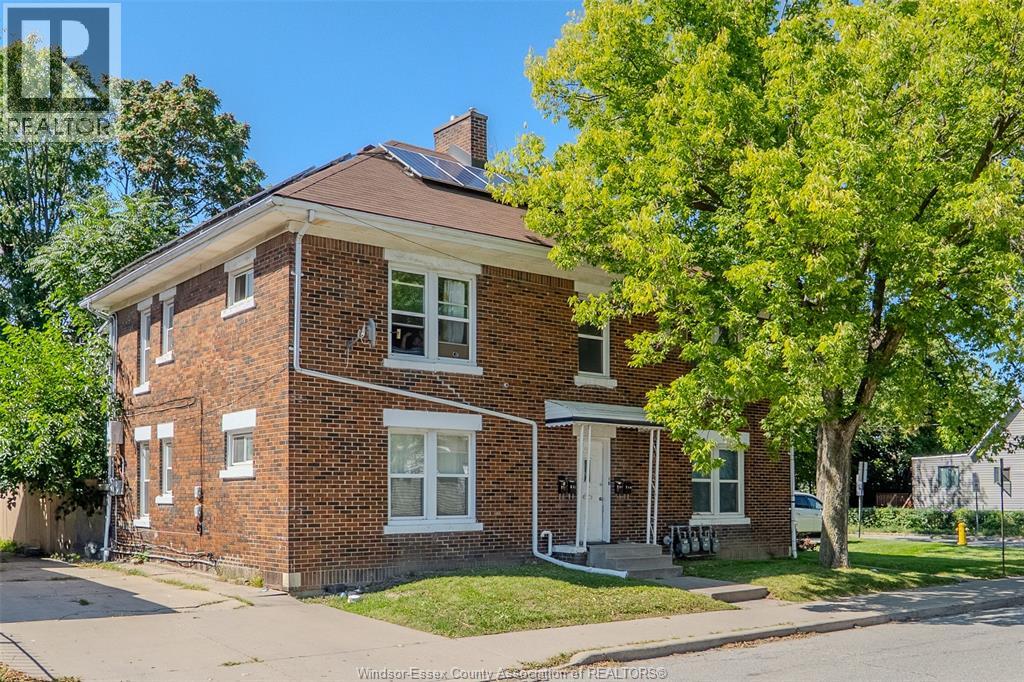 723 Parent, Windsor, Ontario  N9A 2C6 - Photo 4 - 26022730