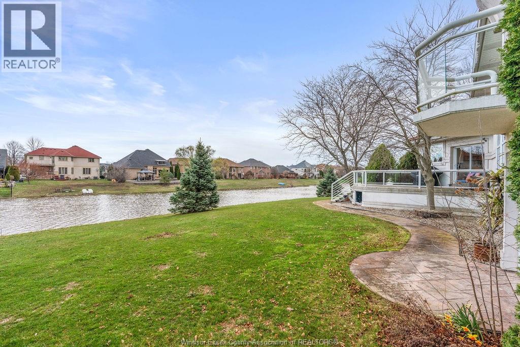 4572 Lake Grande Court, Windsor, Ontario  N9G 2R3 - Photo 44 - 26022819