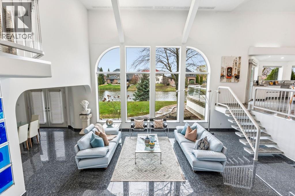 4572 Lake Grande Court, Windsor, Ontario  N9G 2R3 - Photo 6 - 26022819
